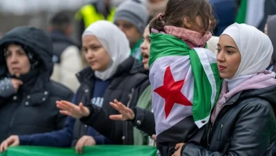 ألمانيا تدرس رفع منحة العودة الطوعية للاجئين السوريين إلى 8 آلاف يورو