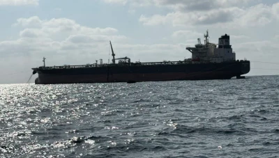 أول شحنة نفط سوري تُصدَّر من طرطوس بعد سنوات من التوقف