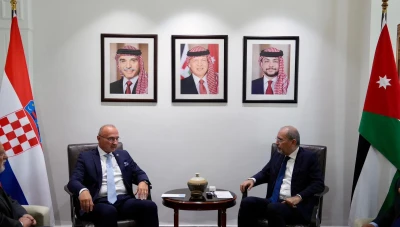 الصفدي: إسرائيل تنتهج سياسة عدوانية تهدد أمن سوريا والمنطقة