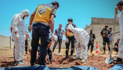 مدير الشبكة السورية لحقوق الإنسان: المقابر الجماعية دليل على جرائم النظام البائد