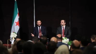 الشرع يشدد على وحدة الصف السوري في لقائه الجالية السورية بأميركا