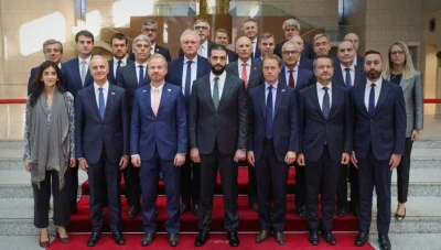 الرئيس الشرع يبحث مع وفد فرنسي فرص التعاون الاقتصادي