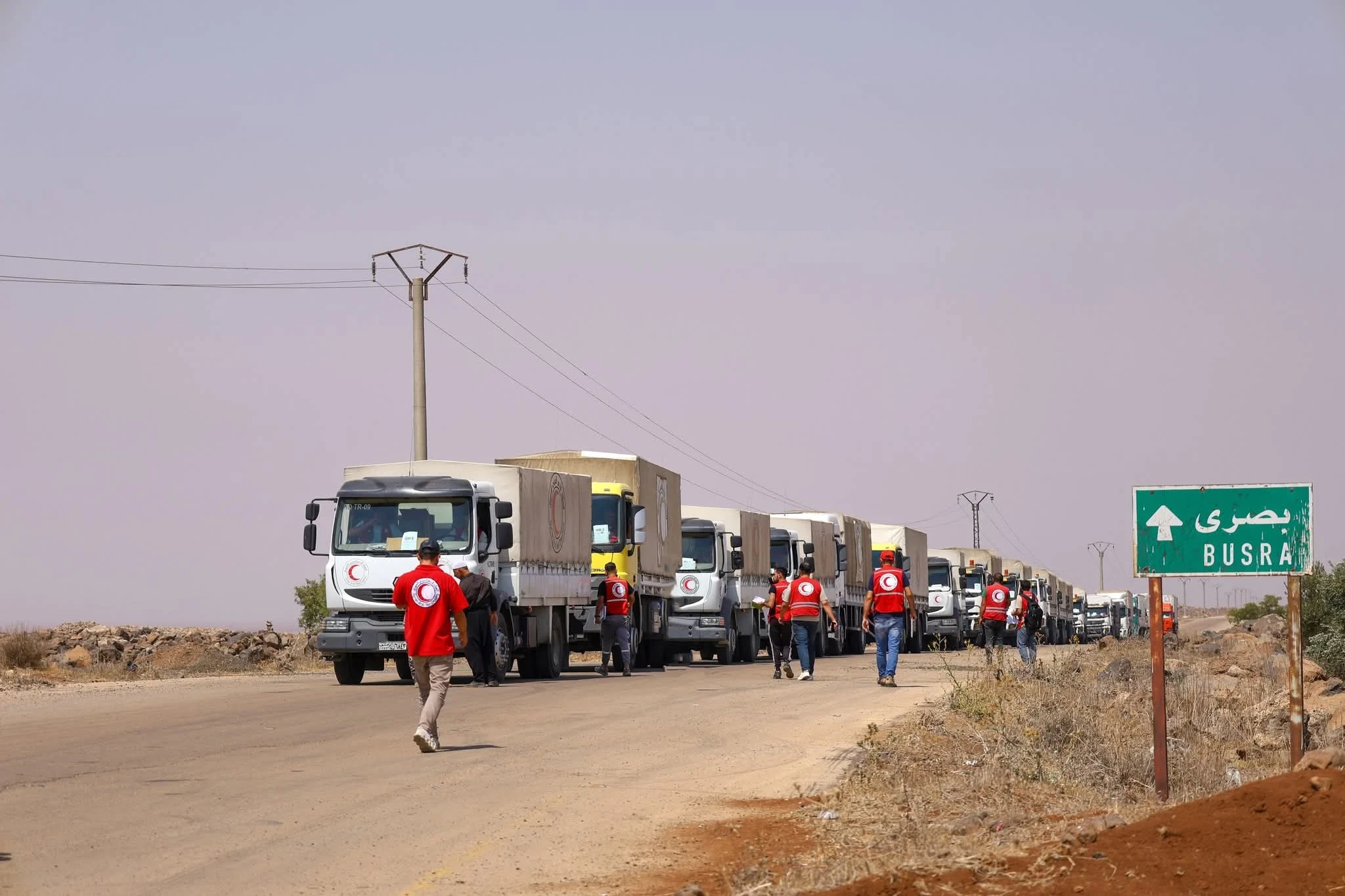 مصدر حكومي ينفي الموافقة على ممر إنساني عبر الحدود إلى السويداء