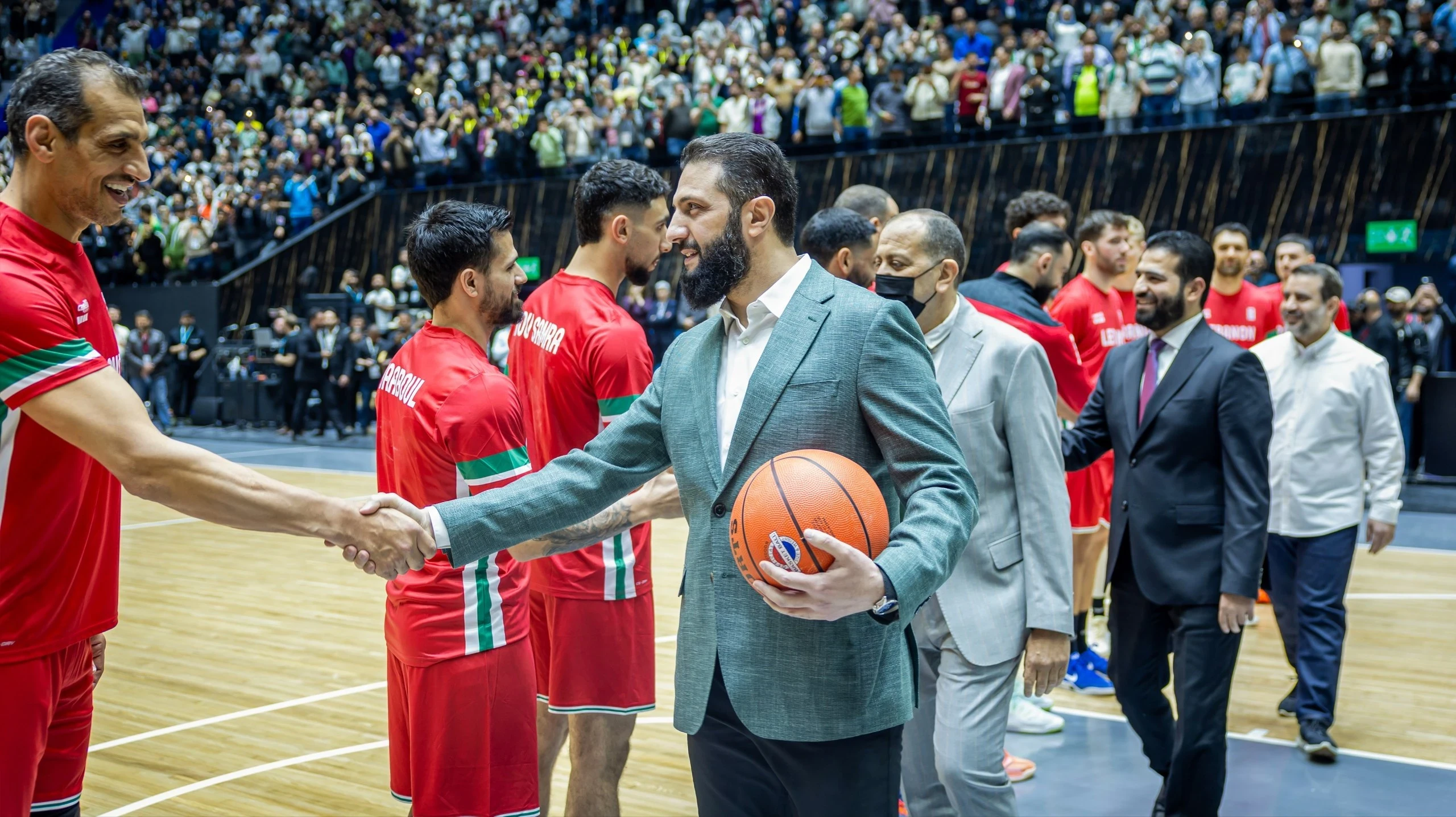 رئيس وزراء لبنان يوجه رسالة لأحمد الشرع..تعرف على ما جاء فيها