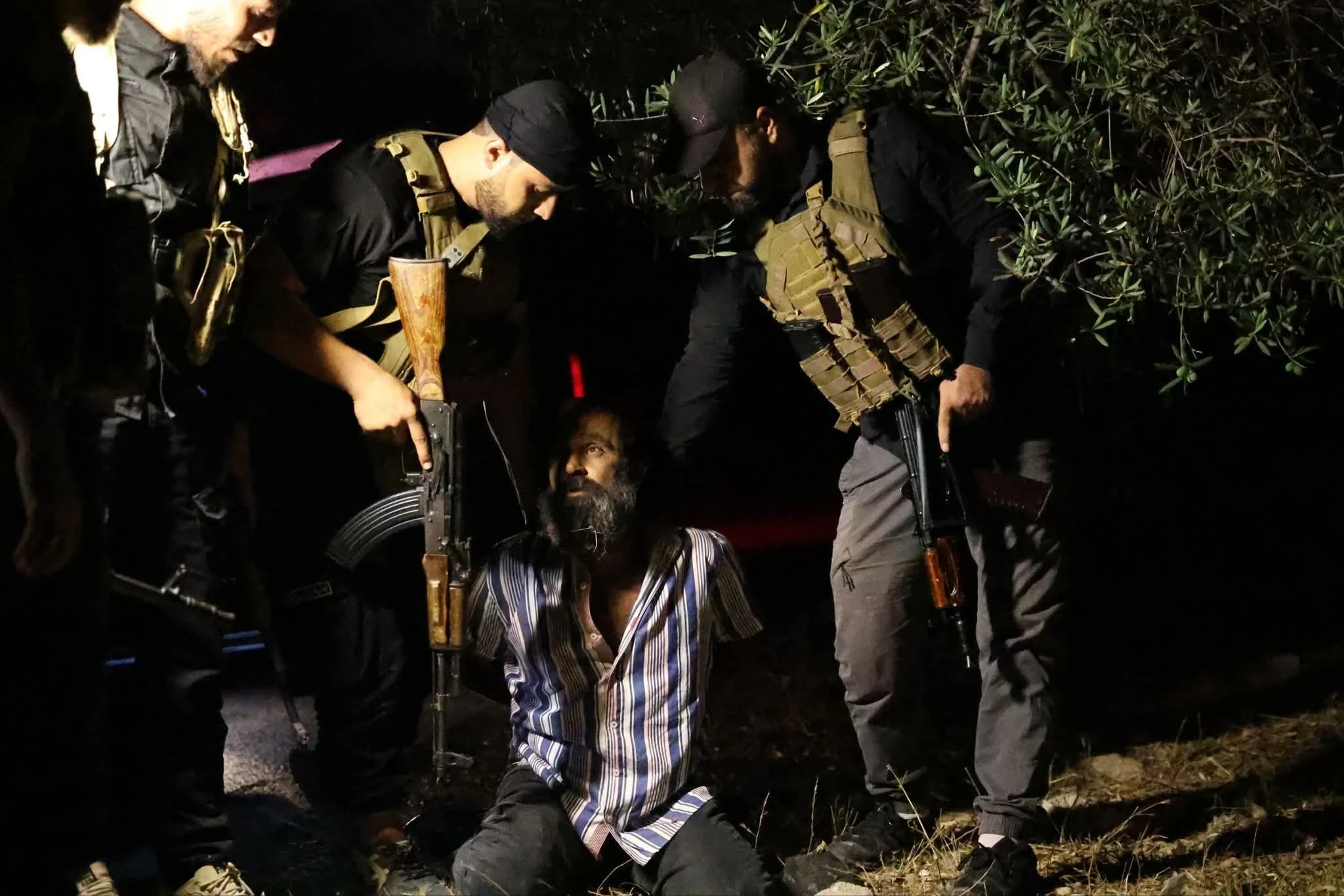 الداخلية السورية: إحباط محاولة تفجير كنيسة بطرطوس  من قبل فلول النظام