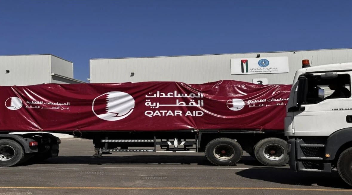 "قطر الخيرية"..قافلة مساعدات إنسانية تصل الجنوب السوري