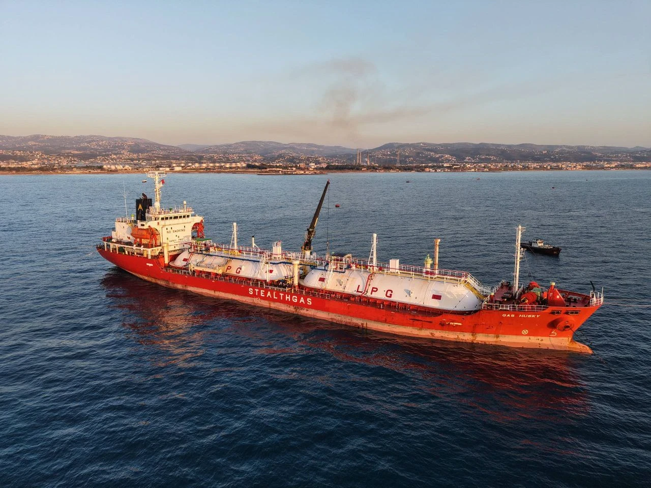 بانياس: وصول ناقلة جديدة محملة بالغاز المنزلي