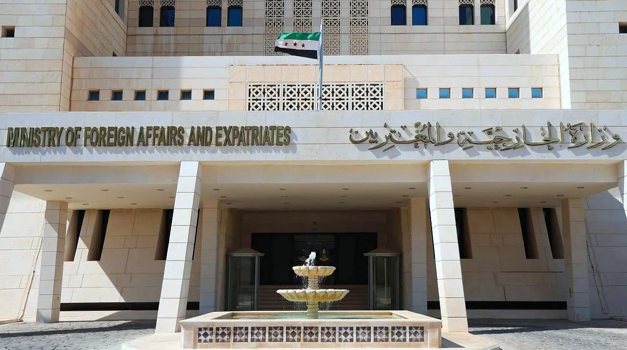 الخارجية السورية تنفي توقيع اتفاق أمني مع إسرائيل