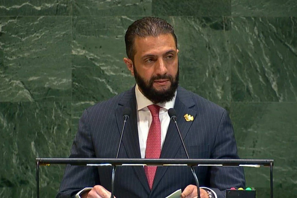 نيويورك: الرئيس الشرع يتعهد بتقديم كل من تلطخت يداه بدماء الأبرياء إلى العدالة