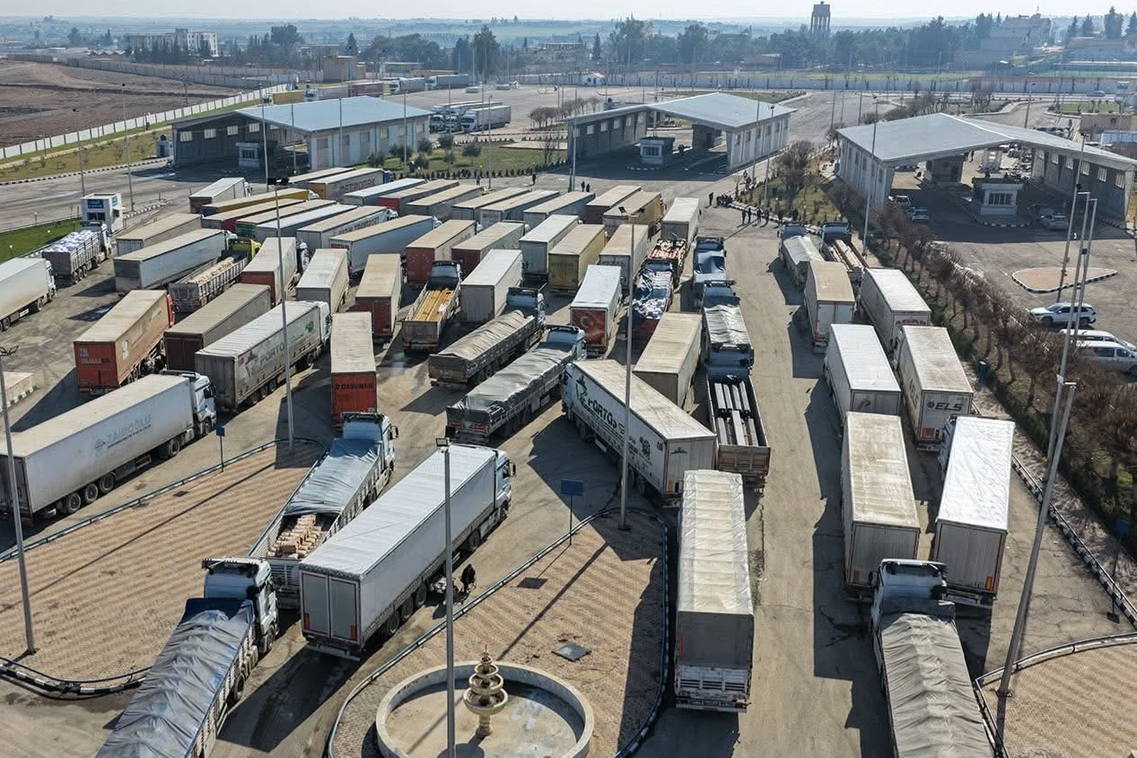 تنويه من معبر تل أبيض حول إدخال الأثاث للعائدين إلى سوريا