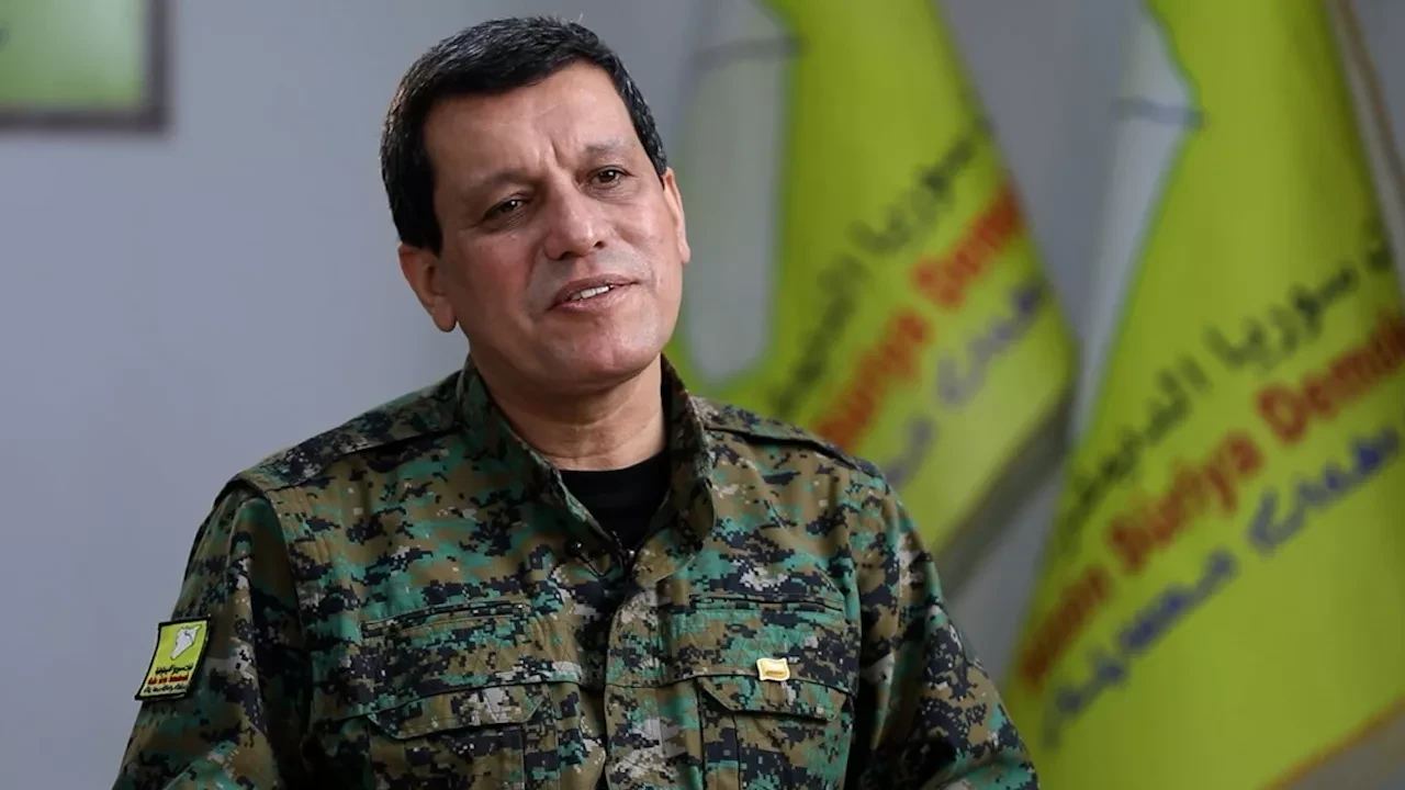 عبدي: توصلنا إلى اتفاق مبدئي على دمج "قسد" ضمن وزارة الدفاع السورية