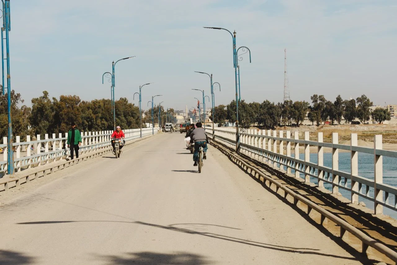 إعادة فتح جسر الرقة القديم أمام الحركة المرورية