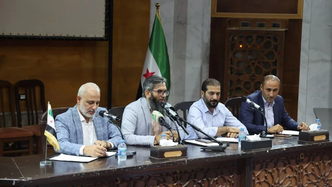 حملة "دير العز" ترفع هدفها من 5 إلى 25 مليون دولار لدعم مشاريع التنمية في دير الزور